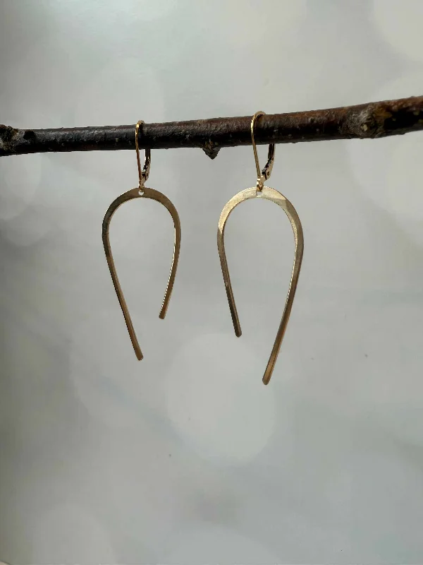 ladies earrings with feather charm -Arco Hammered Arch Earrings