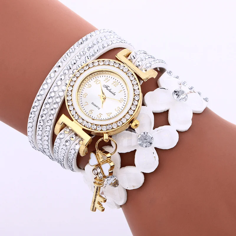 bracelets stylish design -Fashion Crystal Circle Bracelet Women Watch Simple Dial Flowear Patterns Quartz Watch