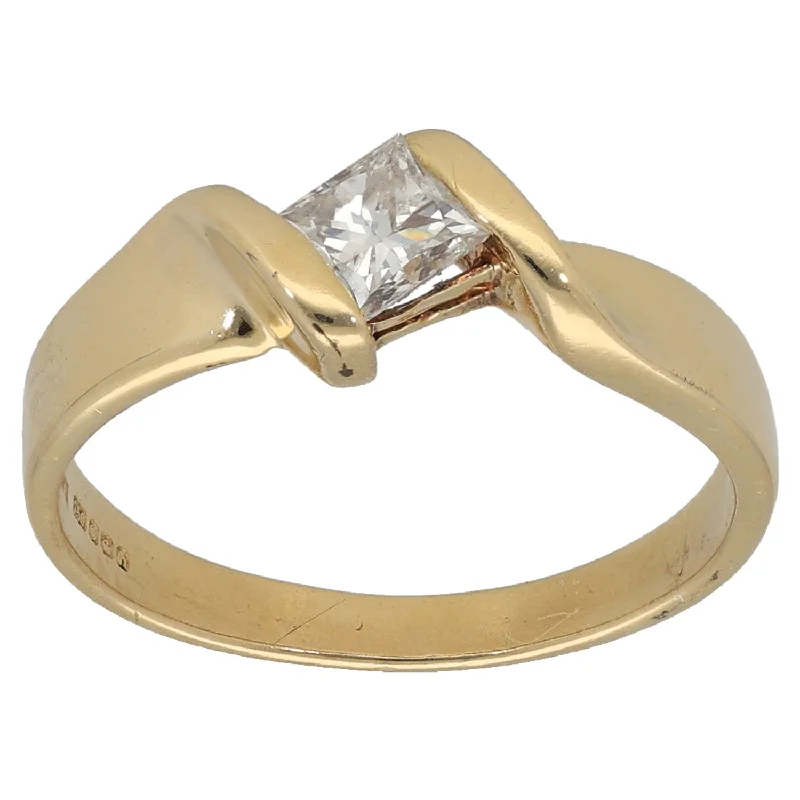 ladies engagement rings vintage charm -18ct Gold 0.30ct Diamond Solitaire Ring Size L